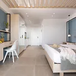Sky Luxury Aparthotel Sarti