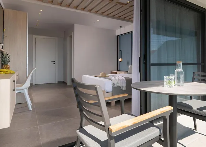 Sky Luxury 4* Sarti