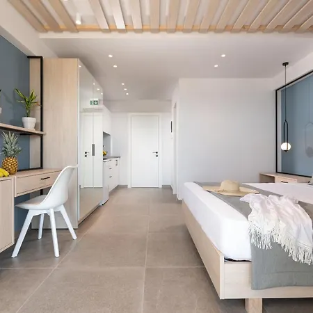 Sky Luxury Hotel apartamentowy Sarti