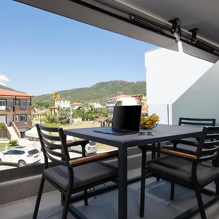 Hotel apartamentowy Sky Luxury Sarti